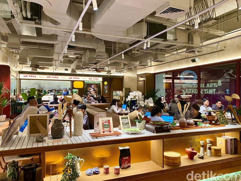 The Pandan Club: Cicip Nasi Lemak hingga Egg Tart Pandan di Kafe Hutan Kota Menu di The Pandan Club