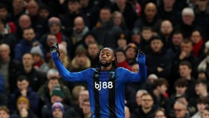 Man City Menangi Perburuan Semenyo