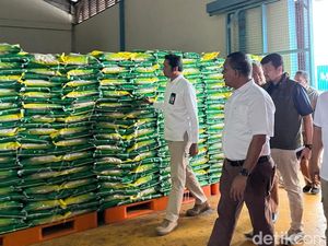 Cek Gudang Bulog, Laka Lena Pastikan Stok Beras Aman Jelang Nataru