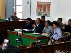 Hakim Minta Bukti Penggugat Sidang CLS Ijazah Jokowi Dibenahi