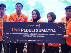 UAD Beri Bantuan ke Mahasiswa Terdampak Bencana Sumatera