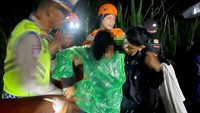 Remaja Perempuan Tabanan Hipotermia Saat Mendaki Gunung Agung