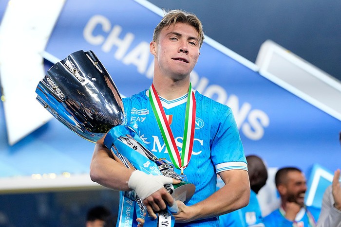 RIYADH, SAUDI ARABIA - DECEMBER 22: Rasmus Hojlund centre-forward of Napoli and Denmark poses with the Supercoppa trophy during the Supercoppa Italiana final match between SSC Napoli v Bologna FC 1909 at King Saud University Stadium on December 22, 2025 in Riyadh, Saudi Arabia. (Photo by Jose Breton/Pics Action/NurPhoto via Getty Images)