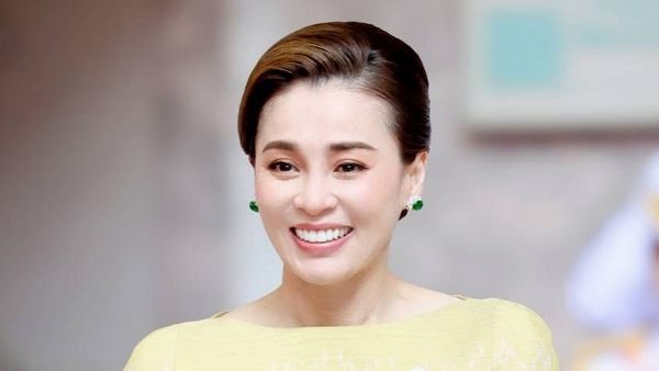 Mengenal Ratu Suthida: Istri Ke-4 Raja Thailand Peraih Emas SEA Games