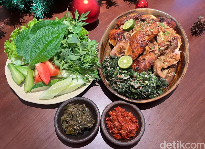 resep ayam kampung guling untuk sajian Natal 2025