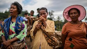 Tangis dan Doa Iringi Pemakaman Tanpa Jenazah di Lokasi Bencana