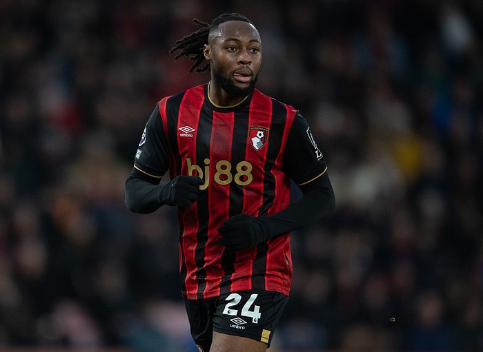 BOURNEMOUTH, ENGLAND - DECEMBER 06:  Antoine Semenyo of AFC Bournemouth and of Chelsea during the Premier League match between Bournemouth and Chelsea at Vitality Stadium on December 06, 2025 in Bournemouth, England. (Photo by Visionhaus/Getty Images)