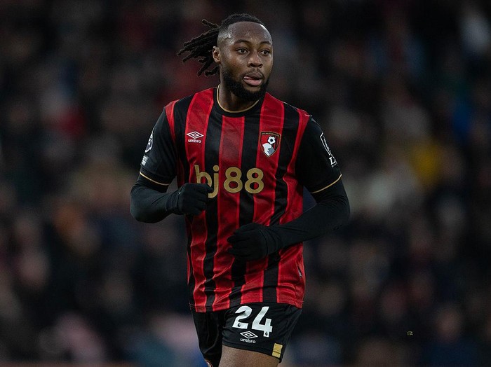BOURNEMOUTH, ENGLAND - DECEMBER 06:  Antoine Semenyo of AFC Bournemouth and of Chelsea during the Premier League match between Bournemouth and Chelsea at Vitality Stadium on December 06, 2025 in Bournemouth, England. (Photo by Visionhaus/Getty Images)