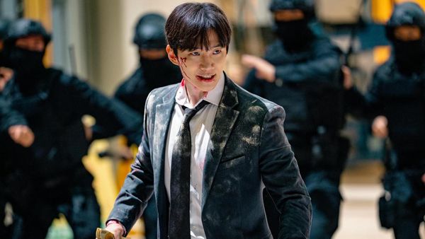 Aksi Lee Junho di Drakor Netflix Cashero, Tayang 26 Desember!