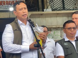 Bos Bulog Temukan Harga Minyakita Rp 16.000/Liter di Pasar Rawamangun