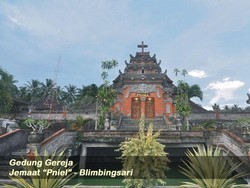 Gereja Mirip Pura, Ini Suasana Natal Berbalut Adat Bali di Blimbingsari
