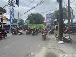 Traffic Light di Lapangan Lasinrang Pinrang 3 Pekan Dibiarkan Rusak