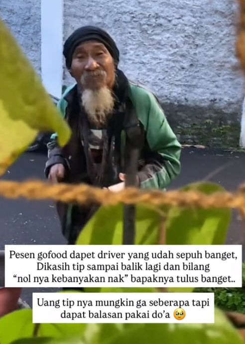 Viral! Ojol Lansia Antar Pesanan Makanan, Netizen Berujung Buka Donasi