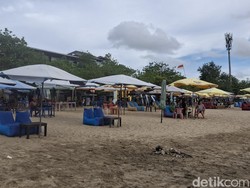 Kali Ini, Pantai Legian Tak Lagi Ramai