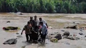 Pria Tanpa Busana Ditemukan Tewas Mengapung di Sungai Cisadane Bogor