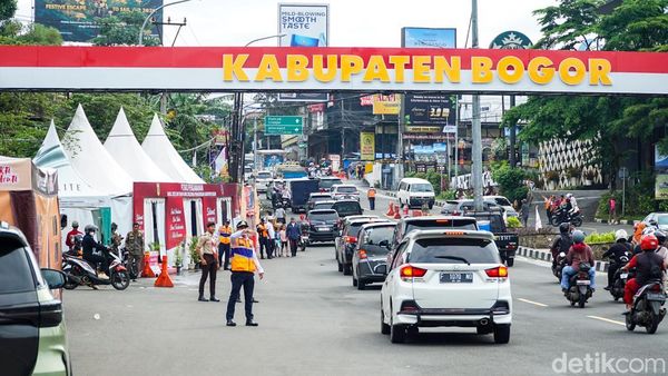Ramainya Arus Libur Akhir Tahun di Puncak, Polisi Siapkan Rekayasa Lalu Lintas