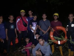 3 Pelajar di Lubuklinggau Selamat usai Terjebak di Tengah Sungai yang Pasang