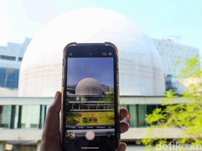 Di Bawah Kubah Bintang, Planetarium TIM Kembali Menyala