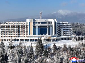 Kim Jong Un Pamer Hotel Mewah, Minta Rakyatnya Tak Usah Iri dengan Negara Lain!