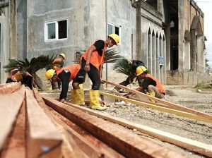 BUMN Konstruksi Keroyokan Bangun Hunian Sementara di Aceh Tamiang