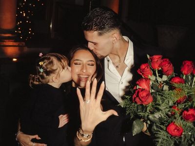 Detail Cincin Lamaran Justin Hubner ke Jennifer Coppen, Seharga Mobil