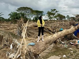Perasaan Novi Rizki Usai Kasih Bantuan Langsung ke Aceh dan Sumatera Utara