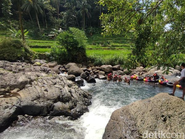 Cadas Ngampar Ciamis, Destinasi Wisata Alam Murah dan Menyegarkan