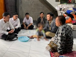 Langkah Cepat Polisi Saat Temukan Balita Terlantar di Terminal Probolinggo