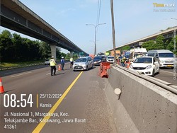Libur Nataru, Contraflow Diberlakukan di Km 47-Km 65 Tol Japek Pagi Ini