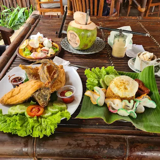 Rekomendasi resto keluarga Sentul Rekomendasi resto keluarga Sentul