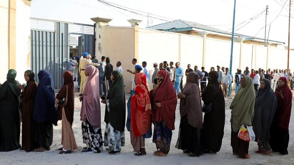 Sejarah Baru Somalia, Warga Mogadishu Antre Beri Suara