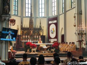 Misa Natal, Kardinal Suharyo Kutip Pesan Paus Fransiskus soal Bahaya Uang-Korupsi