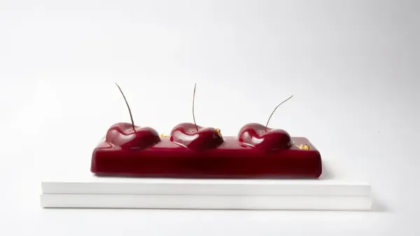 Ini Kreasi Kue Natal Yule Log yang Paling Cantik di 2025