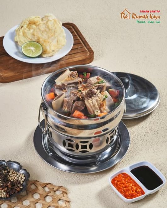 Rekomendasi Restoran Homey yang Punya Menu Nusantara dan Seafood Enak