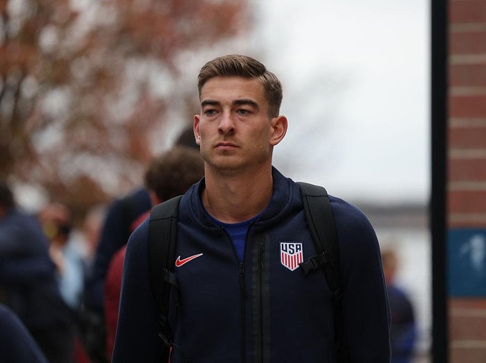 CHESTER, PENNSYLVANIA - NOVEMBER 15: Jonathan
Klinsmann #21 of United States arrives at the stadium prior to an international friendly match between United States and Paraguay at Subaru Park on November 15, 2025 in Chester, Pennsylvania.  (Photo by John Dorton/ISI Photos/USSF/Getty Images)