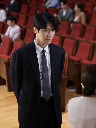 Kim Seon Ho di Can This Love Be Translated? akan berperan sebagai interpreter profesional bernama Joo Ho Jin.