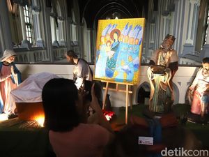 Pameran Seni Hidupkan Suasana Natal di Gereja Katedral