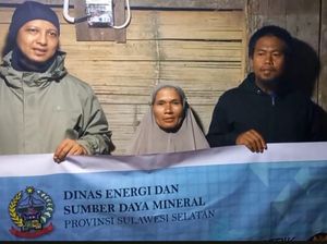 215 Rumah Terima Bantuan Pasang Baru Listrik Gratis dari Pemprov Sulsel