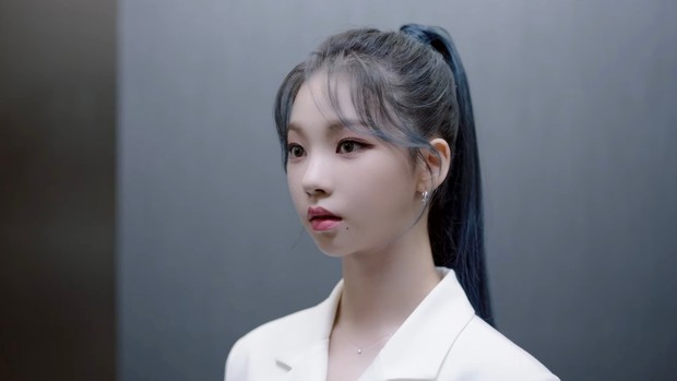 Film pendek pertama yang dibintangi Karina adalah 'The All New Hyundai Tucson Beyond Drive'. Mengesankannya, Karina membintangi film tersebut sebelum resmi memulai debutnya bersama aespa.