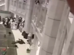 Pria Lompat dari Atas Masjidil Haram, Ini Pesan Syaikh Al-Sudais