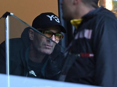 Momen Zinedine Zidane Nonton Anaknya Beraksi di Piala Afrika