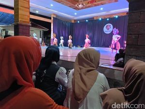 Pertunjukan Seni Budaya Digelar CT ARSA Foundation di Lumajang