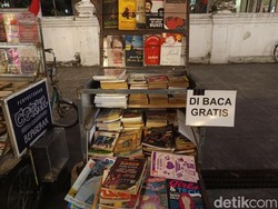 Mengenal Perpustakaan Bergerak, Lapak Baca Gratis di Malioboro