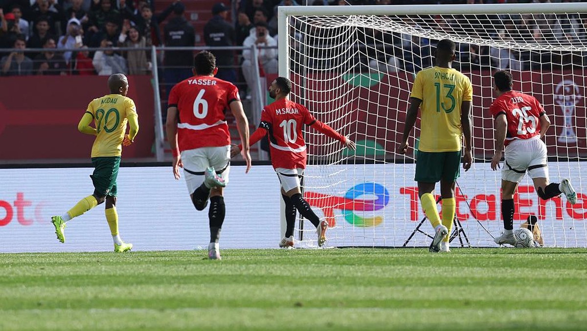 Mohamed Salah merayakan gol ke gawang Afrika Selatan. (Anadolu via Getty Images/Anadolu)