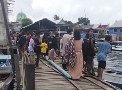 Perahu Rombongan Camat Liukang Tupabbiring Pangkep Terbalik Usai Antar Bansos