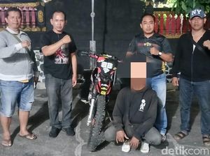 Polisi Tangkap Pelaku Penipuan Motor Modus COD di Buleleng