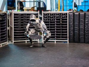 Video: Hyundai Siap Kenalkan Robot Humanoid Atlas pada 2026