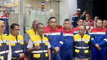 Berita dari Detik Finance: Cadangan BBM Cukup hingga 20 Hari, Bahlil Pastikan Stok Aman Termasuk Aceh