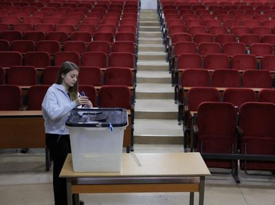 Kosovo Gelar Pemilu Parlemen Mendadak, Warga Antusias ke TPS