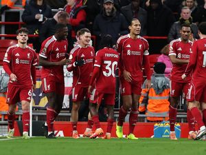 Liverpool Membara Usai Drama-drama